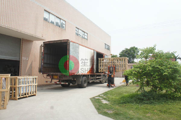 江西客戶向我公司訂購(gòu)切菜機(jī)、渦流洗菜機(jī)、脫水機(jī)等蔬菜加工設(shè)備